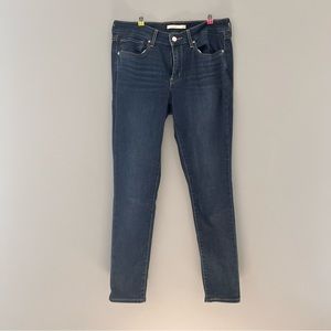 LEVI SKINNY JEANS
